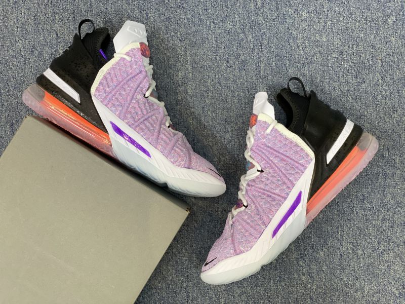 Giày bóng rổ chính hãng Nike LeBron 18