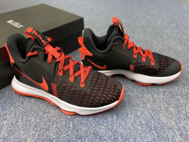 Giày bóng rổ chính hãng Nike LeBron Witness 5