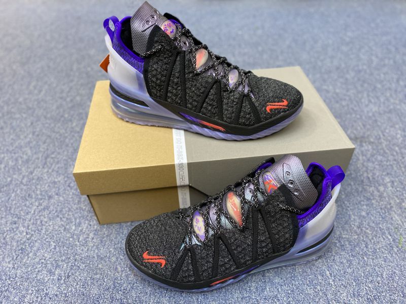 Giày bóng rổ chính hãng Nike LeBron 18