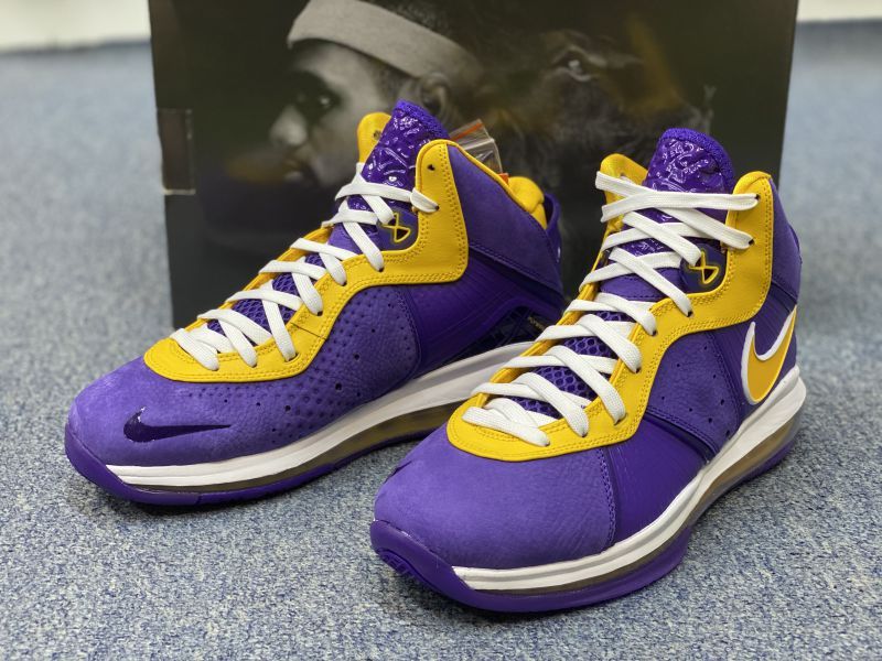 Giày bóng rổ chính hãng Nike Lebron 8