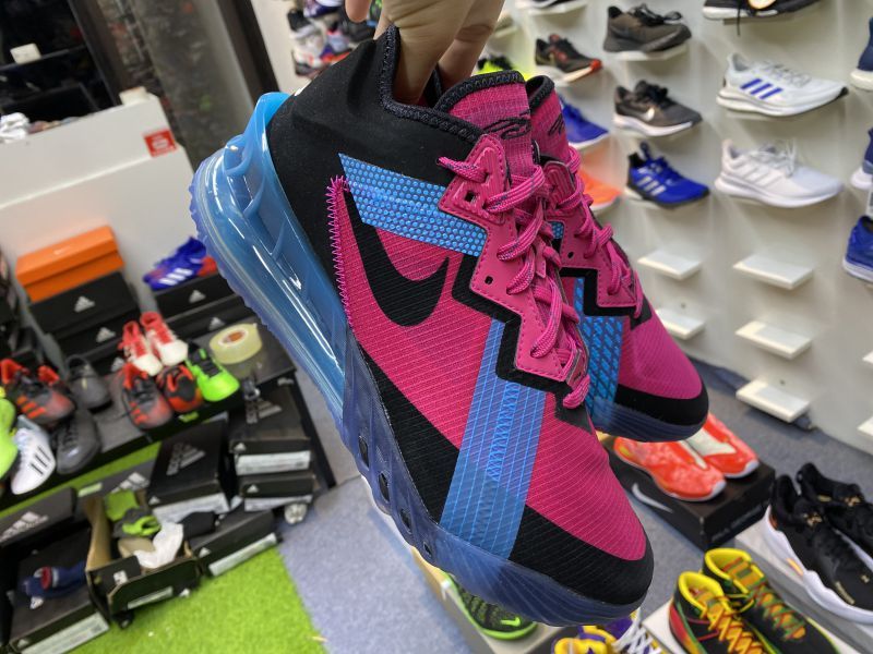 Giày bóng rổ chính hãng Nike LeBron 18