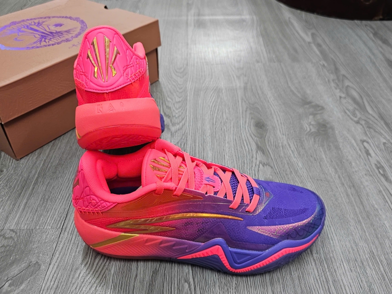 Giay-bong-ro-chinh-hang-Anta-Kai-3-432Hz-112621102-1-Kyrie-Irving-6.jpg?v=1781776037