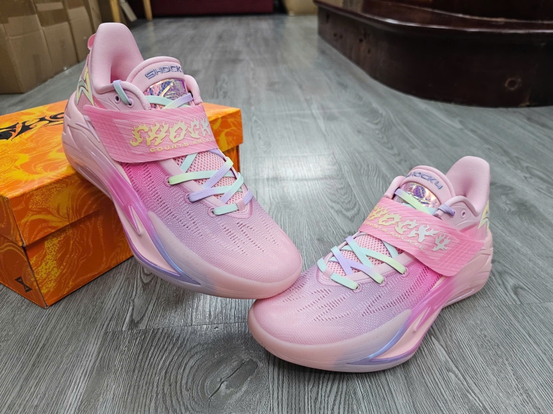 Giay-bong-ro-chinh-hang-Anta-Shock-Wave-7-PRO-Pink-112621111-4-Kyrie-Irving-5.jpg?v=1781777726