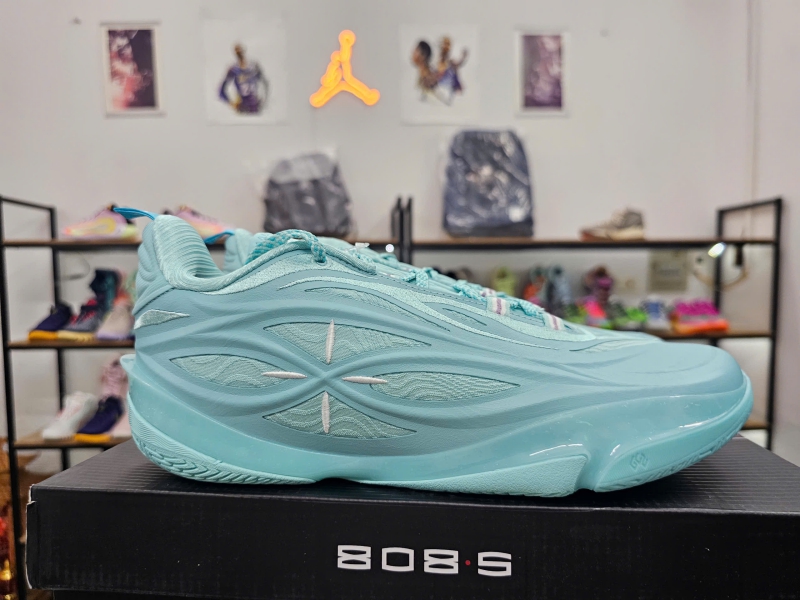 Giay-bong-ro-chinh-hang-Li-Ning-Wade-808-5-Ultra-V2-Mint-ABAV045-7-Dwyane-Wade-10.jpg?v=1773057057