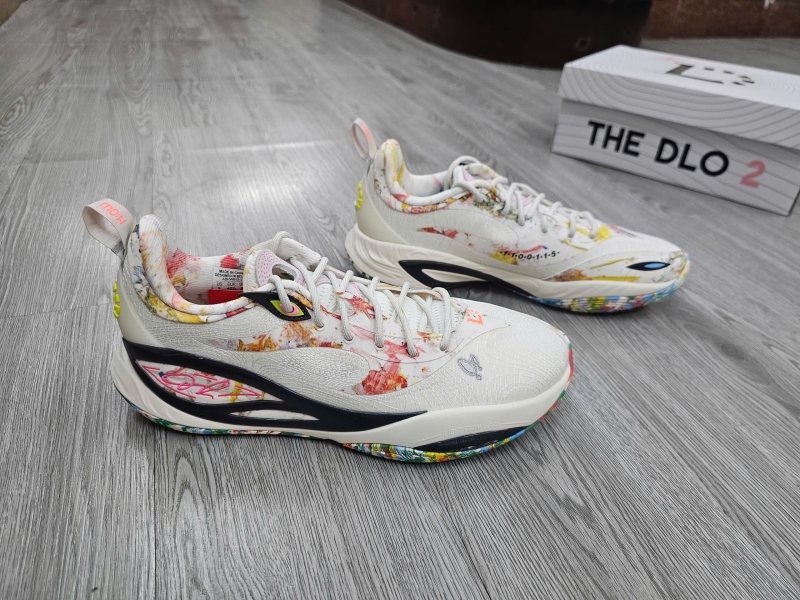 Giay-bong-ro-chinh-hang-LiNing-Dlo-2-Canvas-ABPW013-1-D-Angelo-Russell-2.jpg?v=1777437378