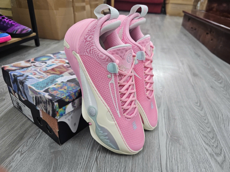 Giay-bong-ro-chinh-hang-LiNing-Wade-All-City-14-Blossom-ABAW001-2-Dwyane-Wade-5.jpg?v=1774947976