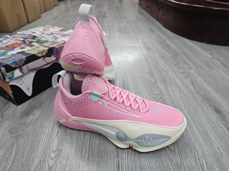 Giay-bong-ro-chinh-hang-LiNing-Wade-All-City-14-Blossom-ABAW001-2-Dwyane-Wade-7.jpg?v=1774947984