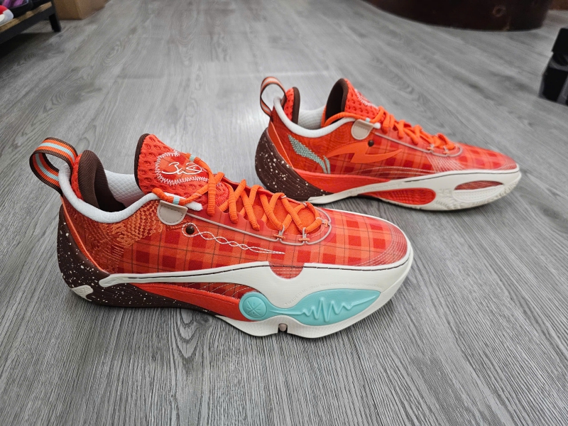 Giay-bong-ro-chinh-hang-LiNing-Wade-All-City-14-Vibrant-Orange-ABAW011-9-Dwyane-Wade-1.jpg?v=1777435890