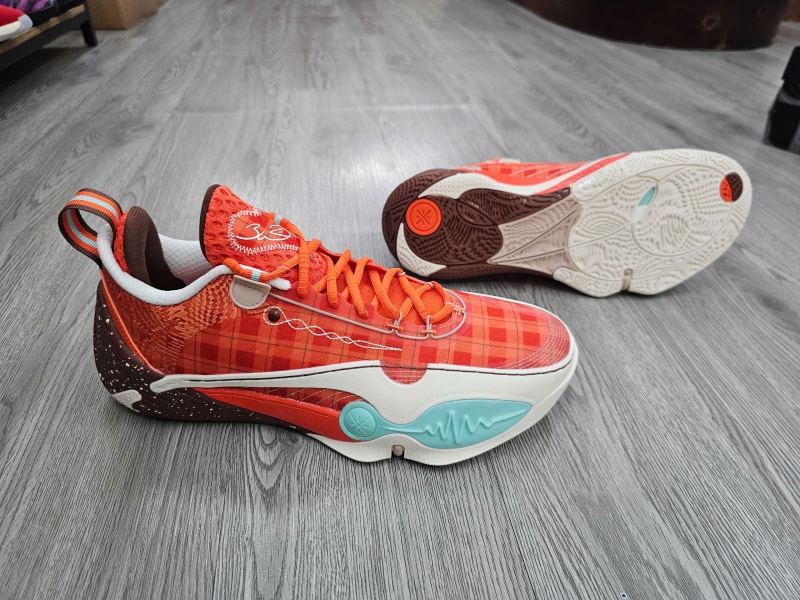 Giay-bong-ro-chinh-hang-LiNing-Wade-All-City-14-Vibrant-Orange-ABAW011-9-Dwyane-Wade-2.jpg?v=1777435894