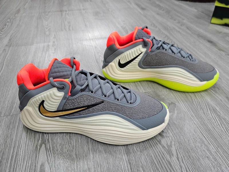 Giay-bong-ro-chinh-hang-Nike-Giannis-Freak-7-Deception-HF3450-008-HF3451-008-Giannis-Antetokounmpo-1.jpg?v=1778245050