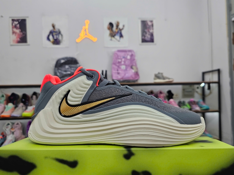 Giay-bong-ro-chinh-hang-Nike-Giannis-Freak-7-Deception-HF3450-008-HF3451-008-Giannis-Antetokounmpo-9.jpg?v=1778245085