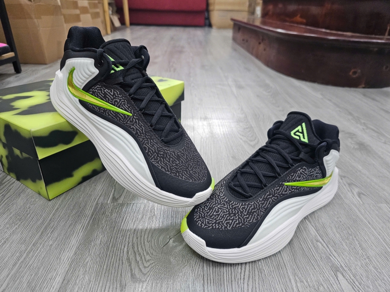 Giay-bong-ro-chinh-hang-Nike-Giannis-Freak-7-Double-Take-HF3451-005-Giannis-Antetokounmpo-6.jpg?v=1776492848