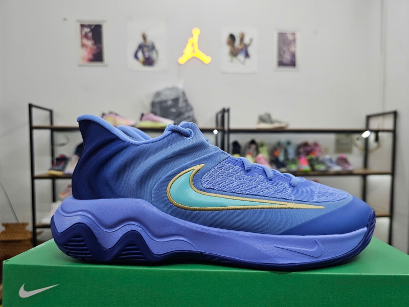 Giay-bong-ro-chinh-hang-Nike-Giannis-Immortality-4-Royal-Pulse-Volt-Hyper-Turquoise-FQ3681-402-Giannis-Antetokounmpo-10.jpg?v=1774267590