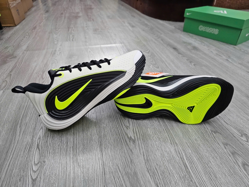 Giay-bong-ro-chinh-hang-Nike-Giannis-Immortality-4-White-Volt-FQ3681-102-Giannis-Antetokounmpo-3.jpg?v=1779803872