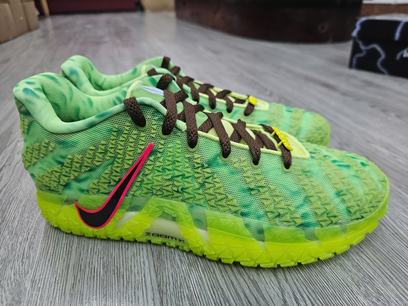 Giay-bong-ro-chinh-hang-Nike-Ja-3-Halloween-HV9923-700-HV9924-700-Ja-Morant-1.jpg?v=1773405279