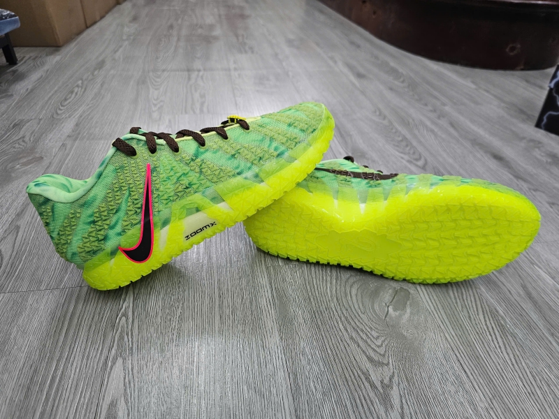 Giay-bong-ro-chinh-hang-Nike-Ja-3-Halloween-HV9923-700-HV9924-700-Ja-Morant-4.jpg?v=1773405298
