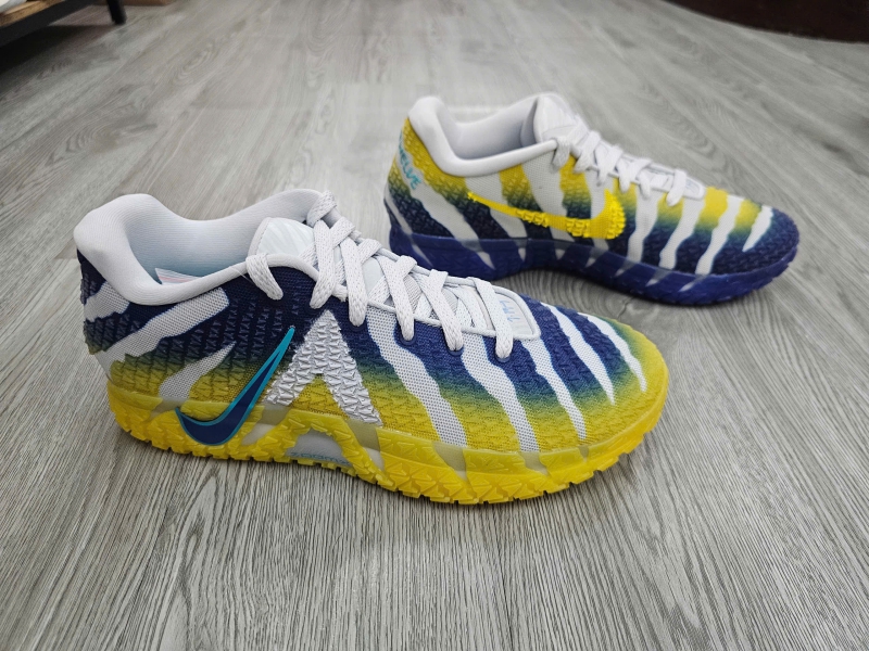Giay-bong-ro-chinh-hang-Nike-Ja-3-Murray-State-HF2793-004-HF2794-004-Ja-Morant-1.jpg?v=1777437616