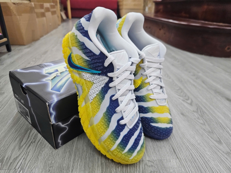 Giay-bong-ro-chinh-hang-Nike-Ja-3-Murray-State-HF2793-004-HF2794-004-Ja-Morant-4.jpg?v=1777437629