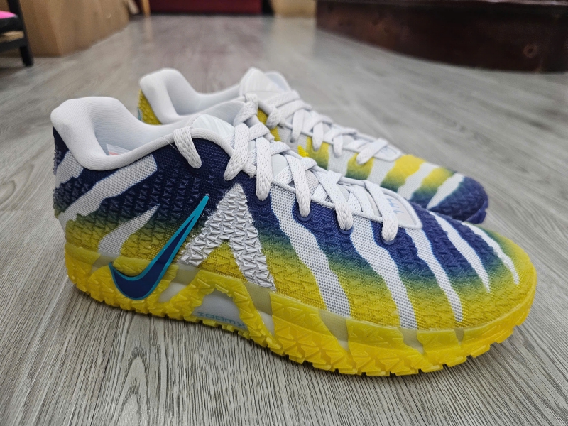 Giay-bong-ro-chinh-hang-Nike-Ja-3-Murray-State-HF2793-004-HF2794-004-Ja-Morant.jpg?v=1777437611