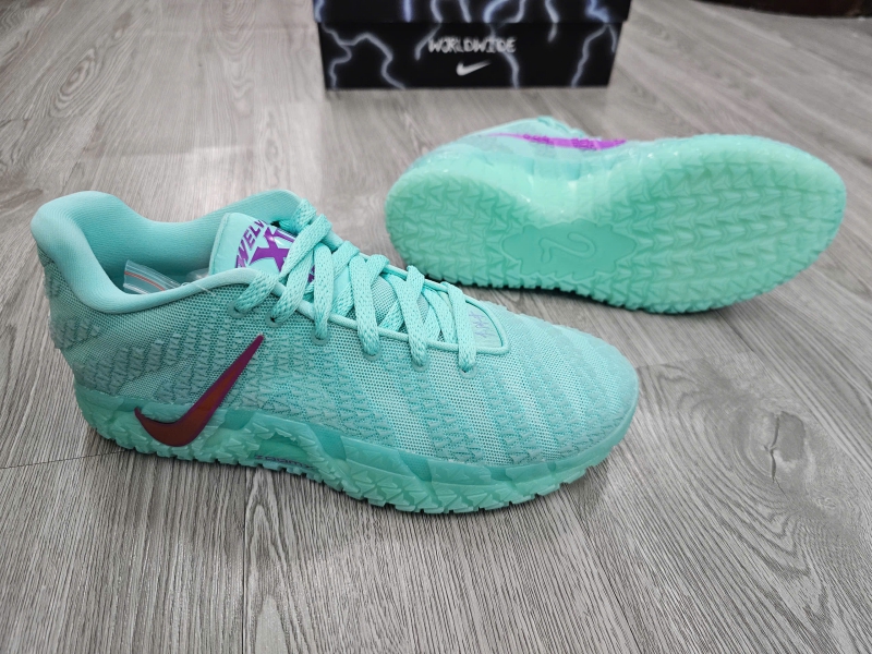 Giay-bong-ro-chinh-hang-Nike-Ja-3-Twelve-Time-IQ6755-300-IQ6754-300-Ja-Morant-2.jpg?v=1774267902