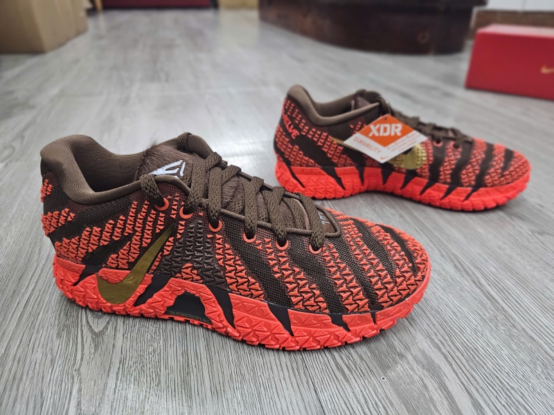 Giay-bong-ro-chinh-hang-Nike-Ja-3-Year-of-the-Horse-IB6509-200-Ja-Morant-2.jpg?v=1772601010