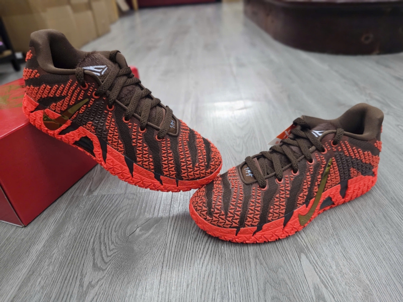 Giay-bong-ro-chinh-hang-Nike-Ja-3-Year-of-the-Horse-IB6509-200-Ja-Morant-5.jpg?v=1772601030