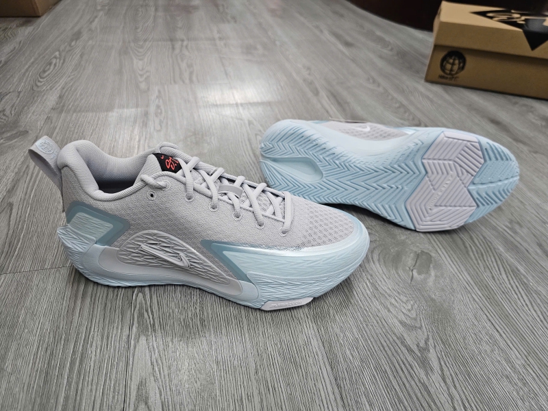 Giay-bong-ro-chinh-hang-Nike-ST-Glow-Pure-Platinum-II2284-004-2.jpg?v=1773058934