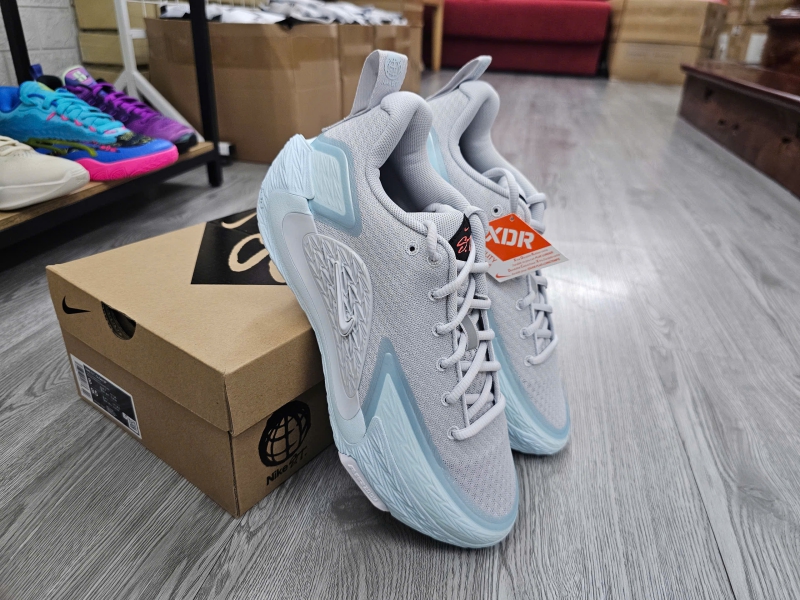Giay-bong-ro-chinh-hang-Nike-ST-Glow-Pure-Platinum-II2284-004-4.jpg?v=1773058953