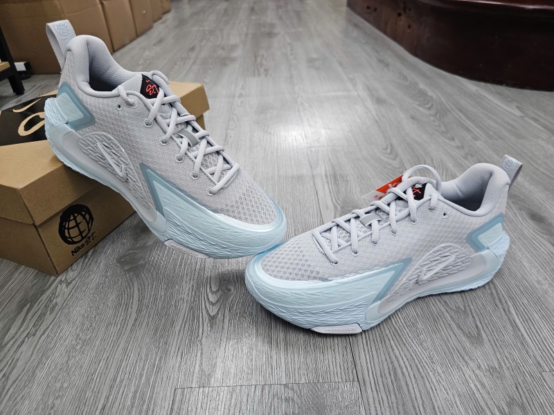 Giay-bong-ro-chinh-hang-Nike-ST-Glow-Pure-Platinum-II2284-004-5.jpg?v=1773058958