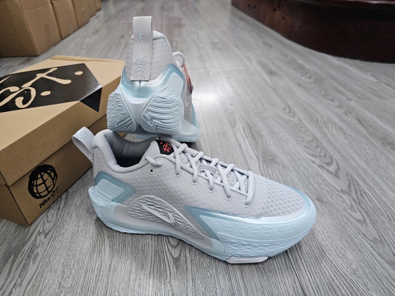 Giay-bong-ro-chinh-hang-Nike-ST-Glow-Pure-Platinum-II2284-004-6.jpg?v=1773058965