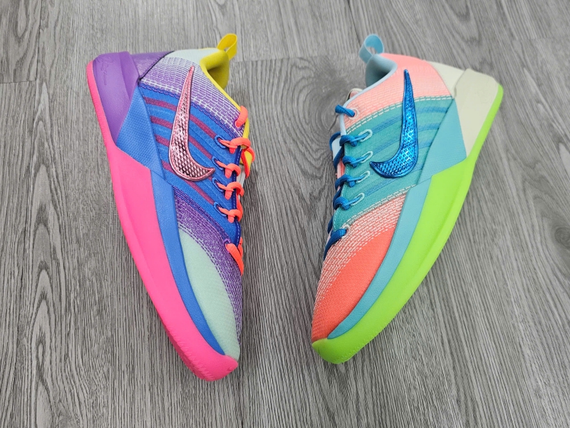Giay-bong-ro-chinh-hang-Nike-Sabrina-3-What-The-GS-IR3208-300-Sabrina-Ionescu-6.jpg?v=1776082009