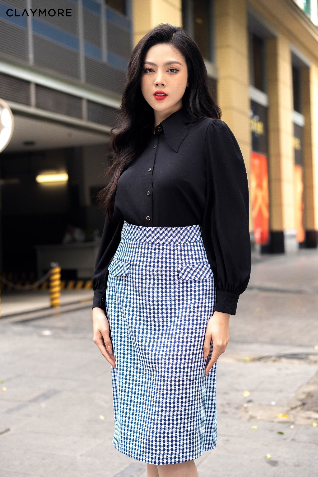 Áo cổ cánh bướm