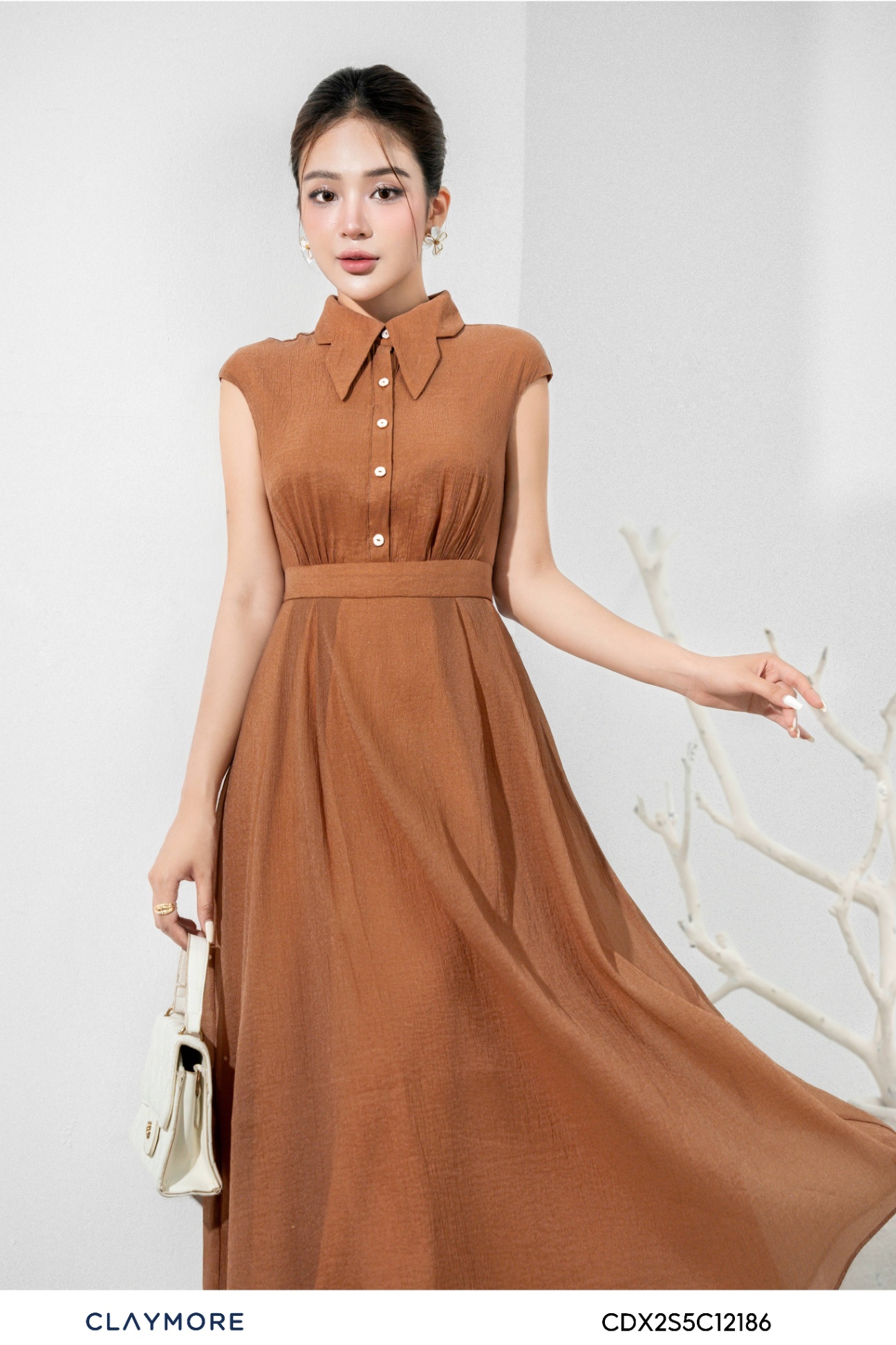 Đầm vai chờm