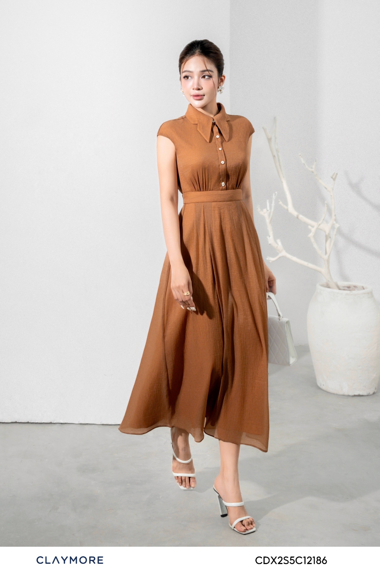 Đầm vai chờm