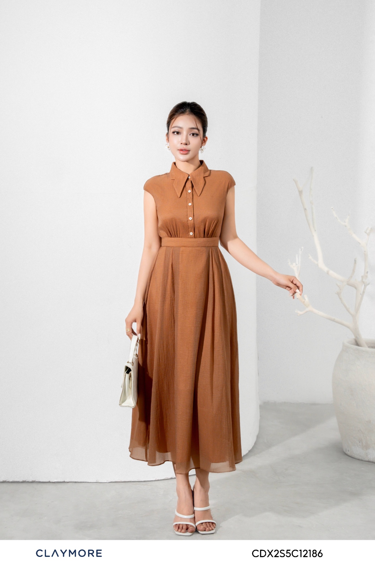 Đầm vai chờm