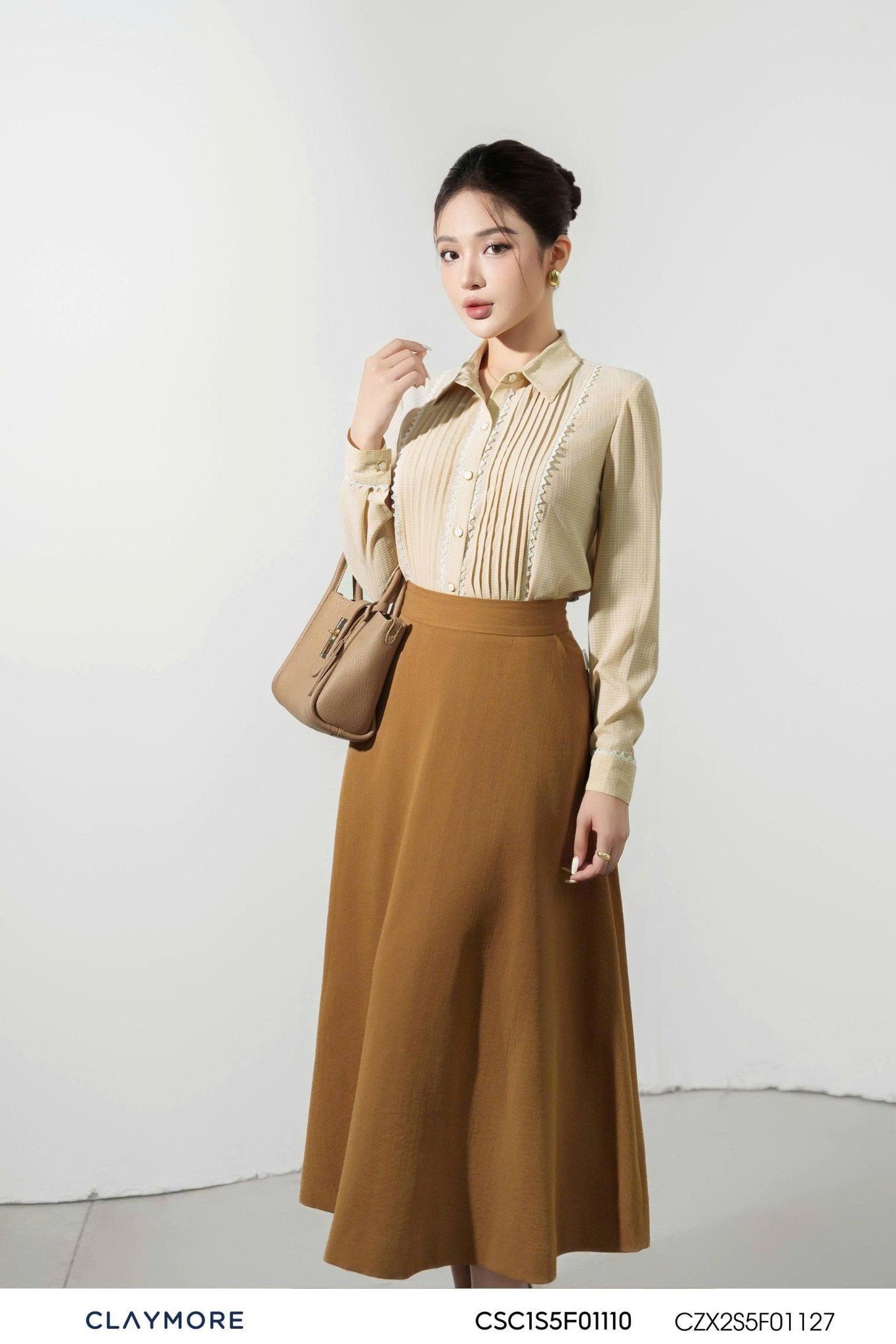 Áo sơ mi phối ren