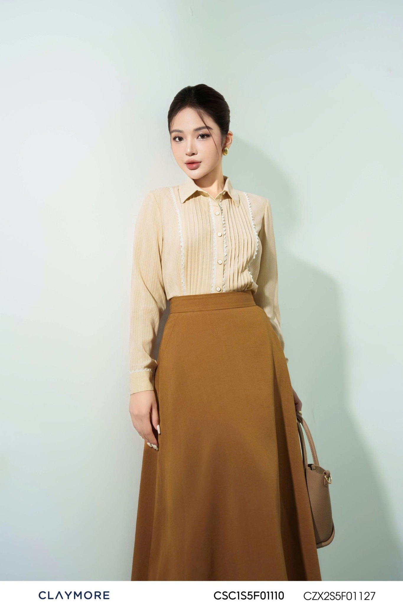 Áo sơ mi phối ren