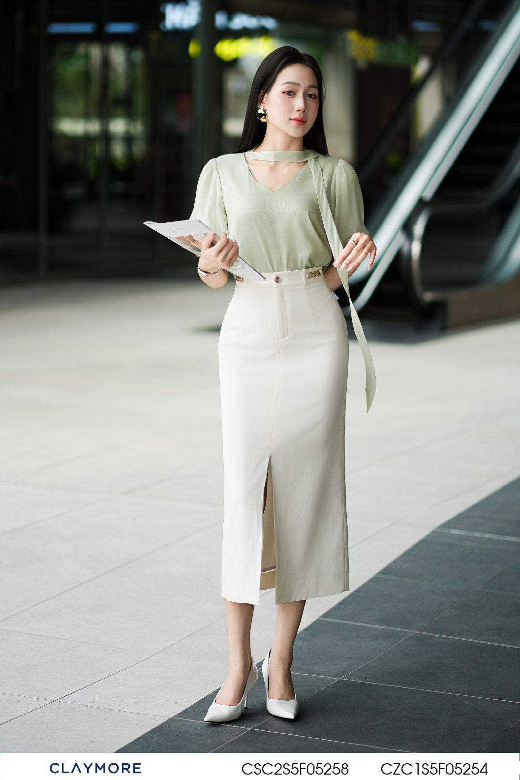 Áo cổ nơ chéo