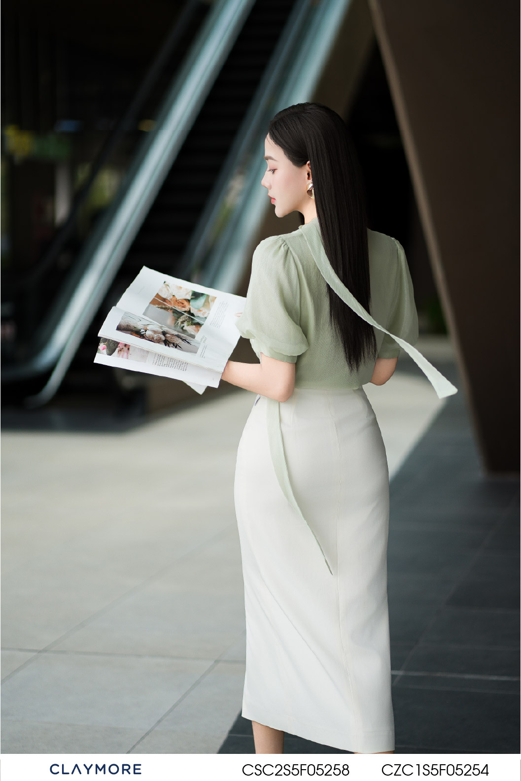 Áo cổ nơ chéo