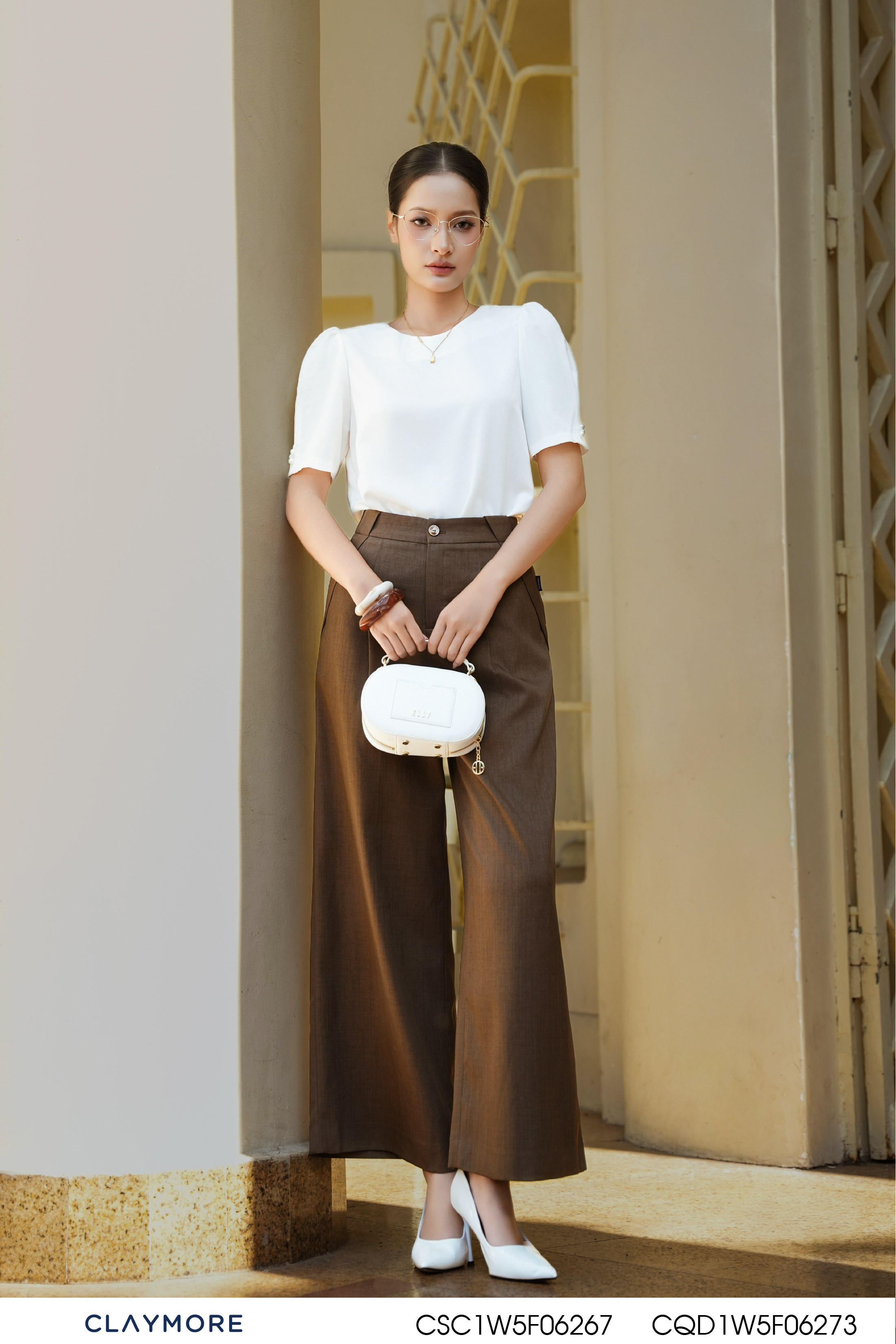 Áo cổ tròn tay bồng ly