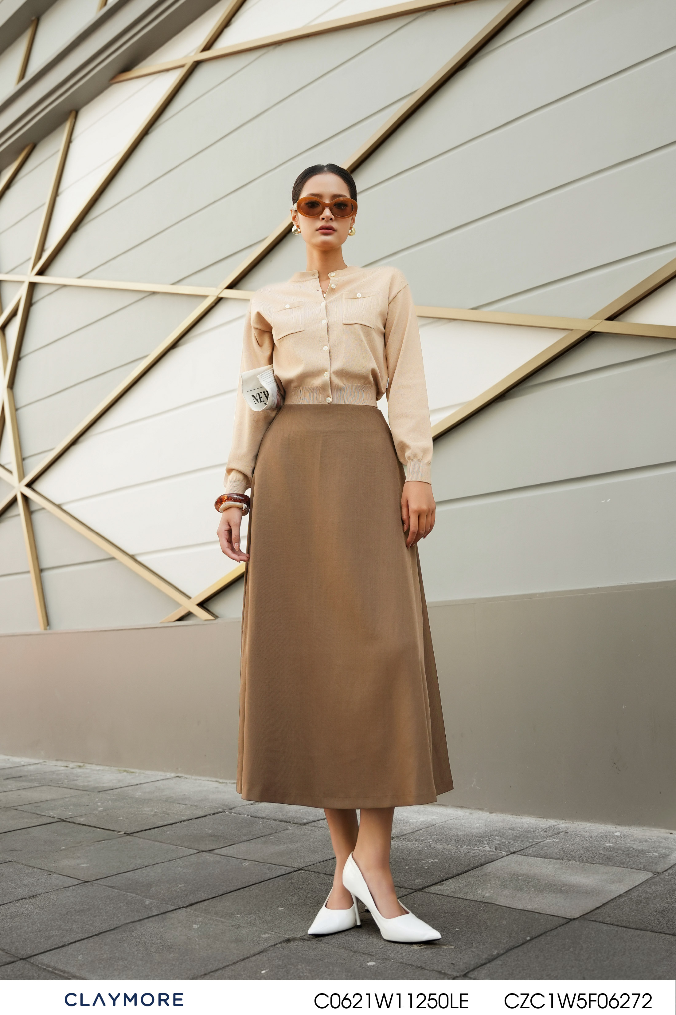 Áo khoác len cổ tròn bo gấu tay