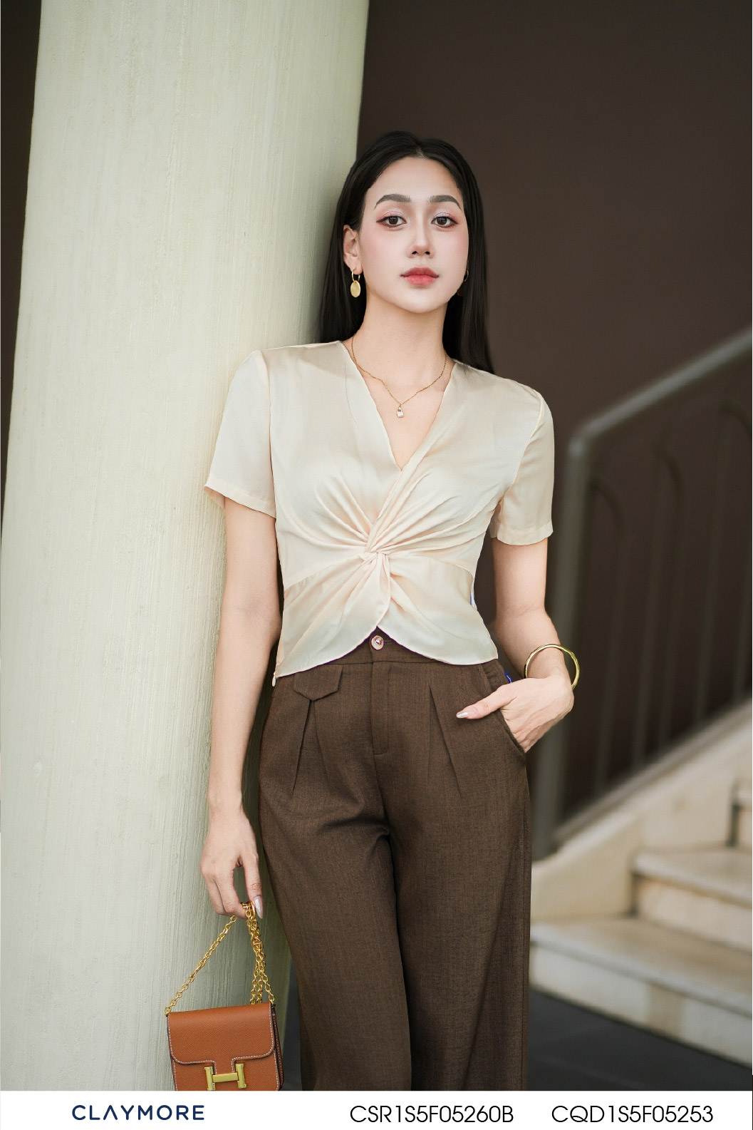 Áo lụa xoắn eo