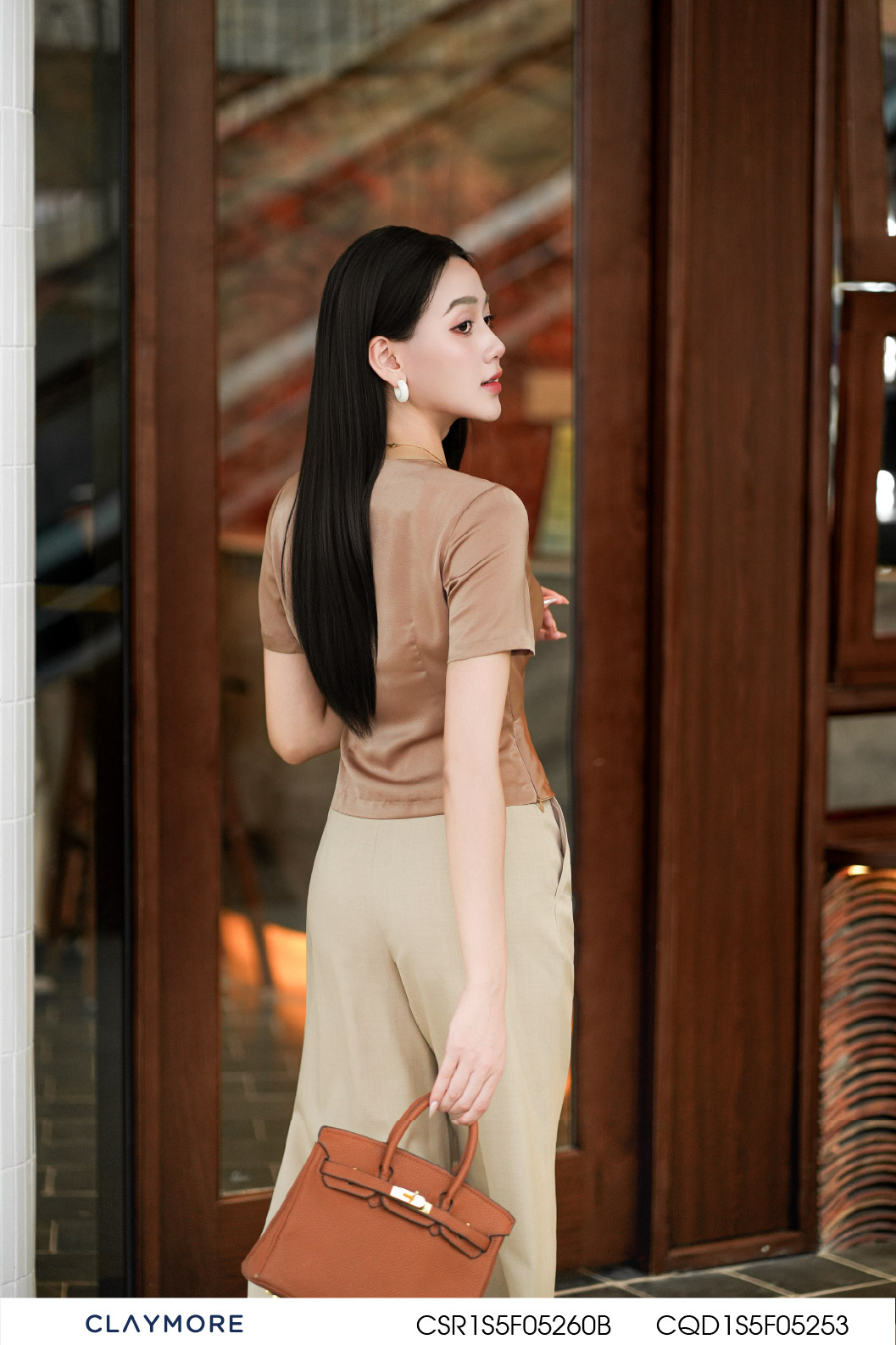 Áo lụa xoắn eo