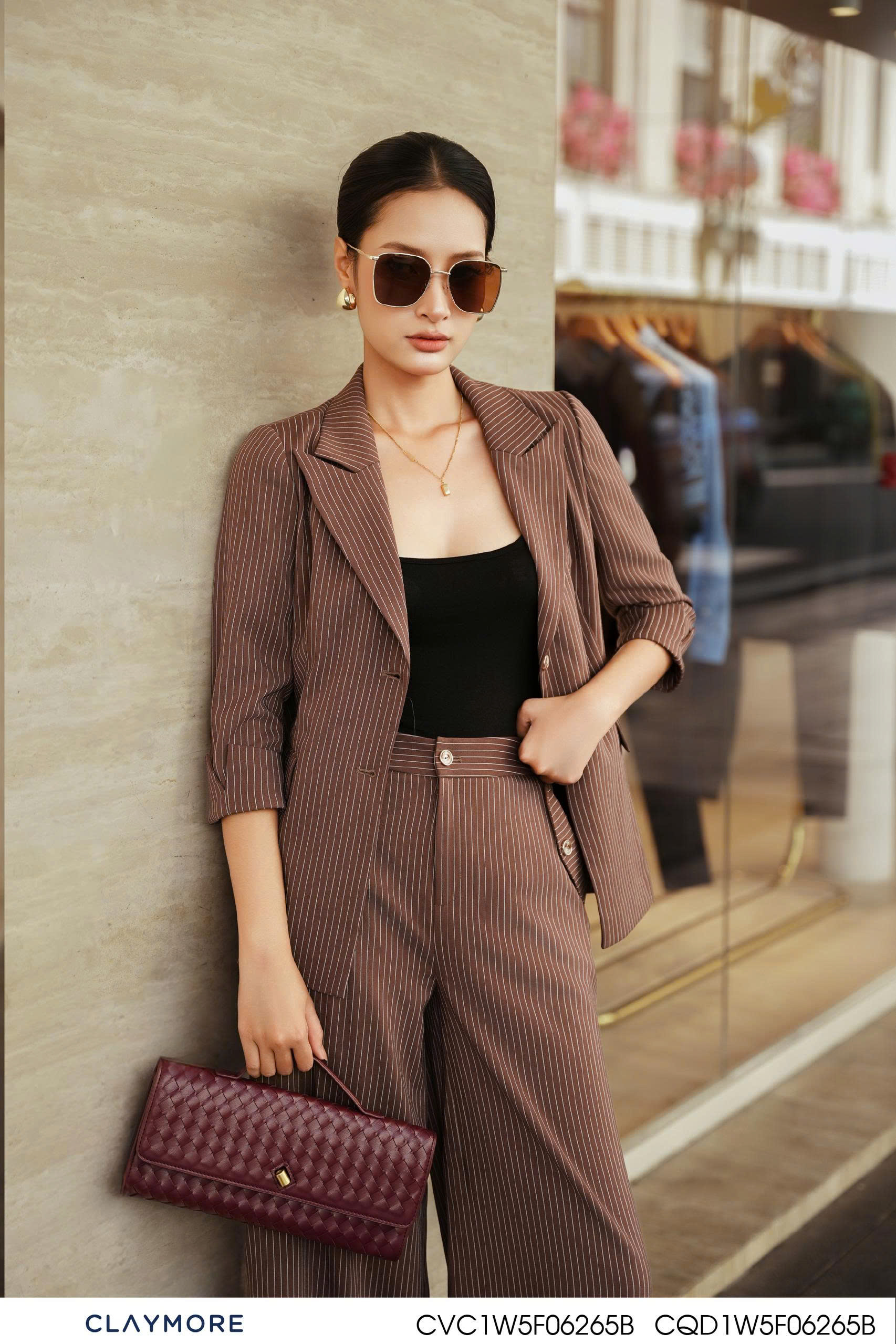 Vest suông nắp túi