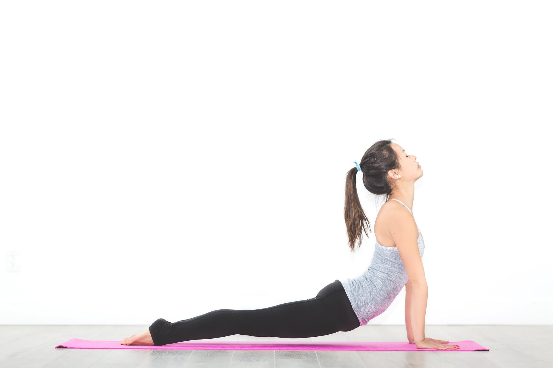 Giới thiệu chi tiết yoga tại nhà và 10 bài tập hoàn hảo