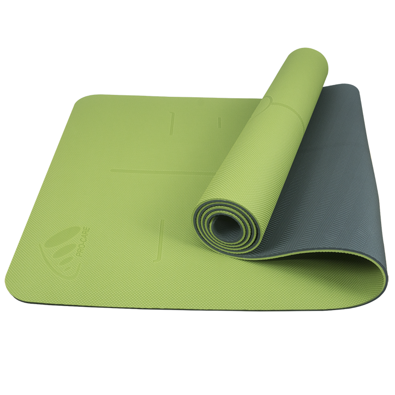 Nên chọn thảm tập yoga PVC hay thảm tập yoga TPE