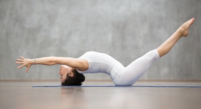 Những bài tập Yoga giúp nam giới nhanh chóng sở hữu body 6 múi