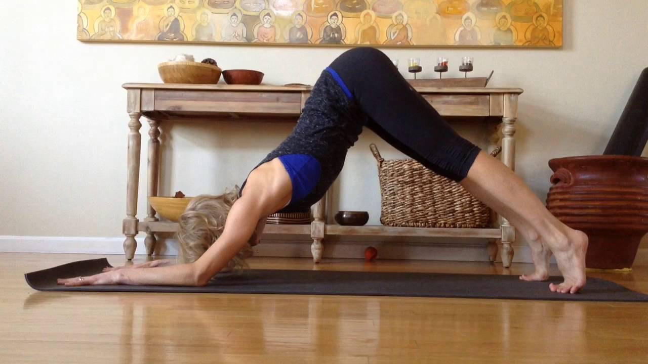 Tăng 5 cm chiều cao với 14 bài tập Yoga dưới dây