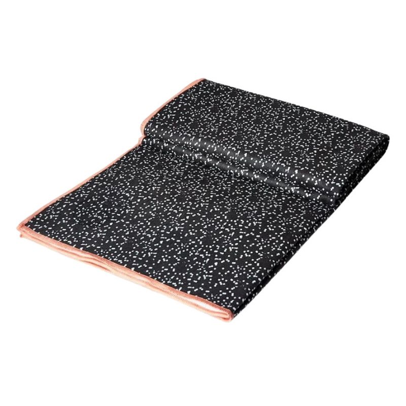 Khăn trải thảm Yoga Manduka eQua Mat Towel