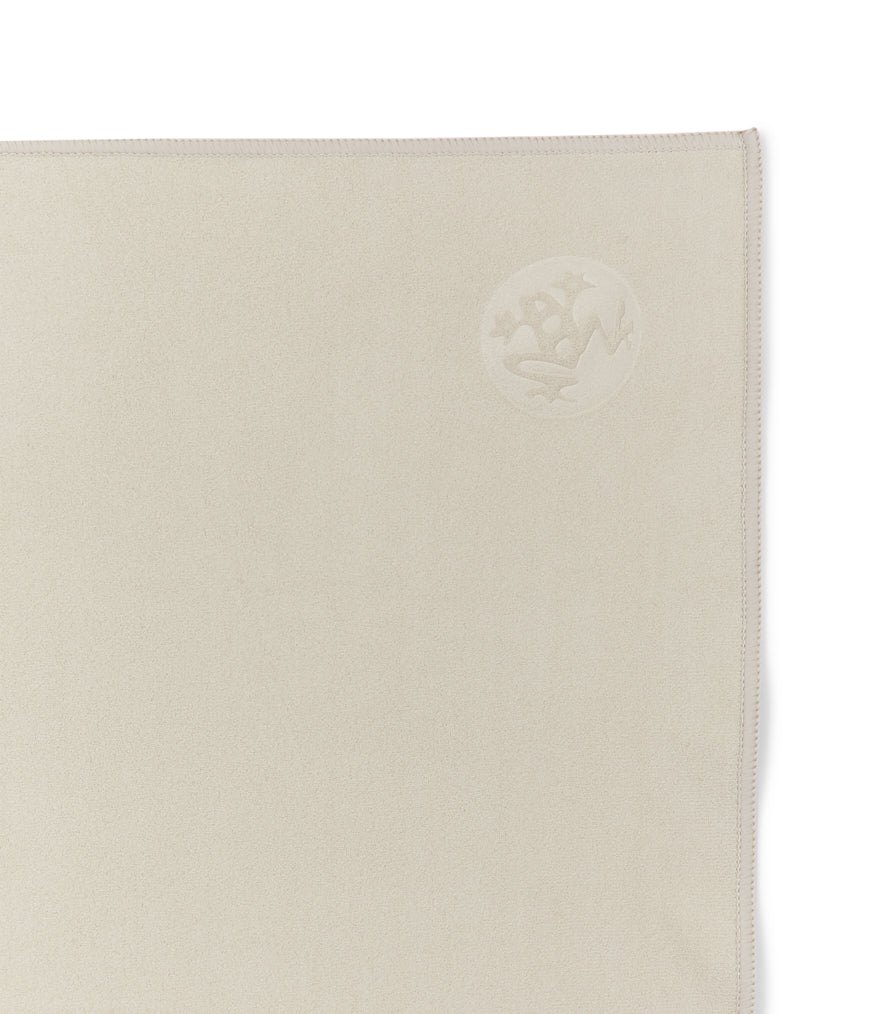 Khăn trải thảm Yoga Manduka eQua Mat Towel